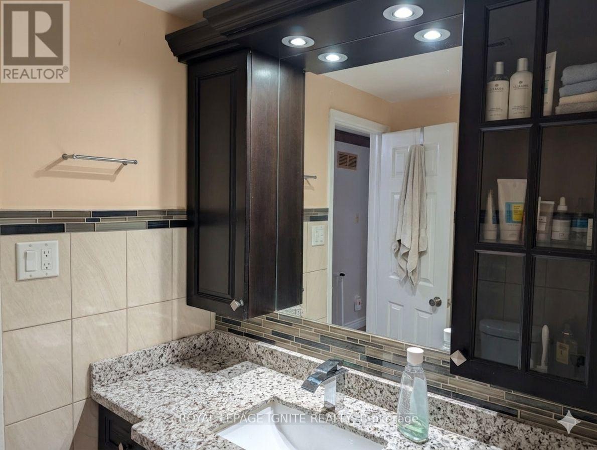 98 Chloe Crescent, Markham, Ontario  L3S 2H7 - Photo 23 - N13133868