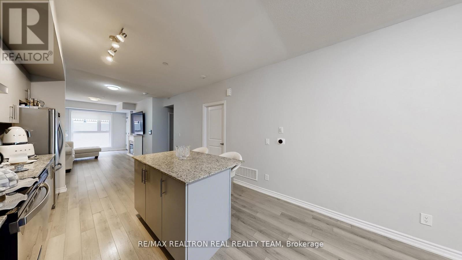 110 - 349 Wheat Boom Drive, Oakville, Ontario  L6H 7X5 - Photo 15 - W13135938