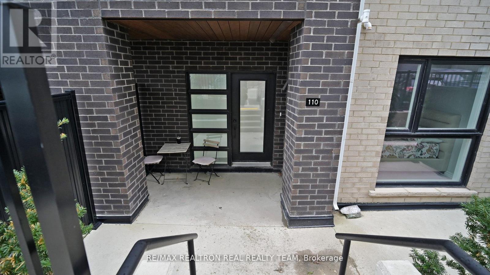 110 - 349 Wheat Boom Drive, Oakville, Ontario  L6H 7X5 - Photo 4 - W13135938