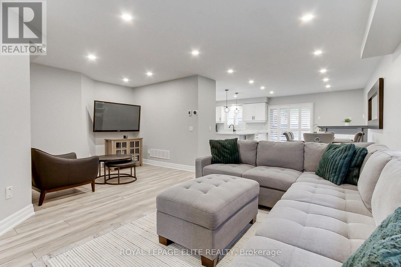 10 Stella Crescent, Caledon, Ontario  L7E 2C3 - Photo 11 - W13135990