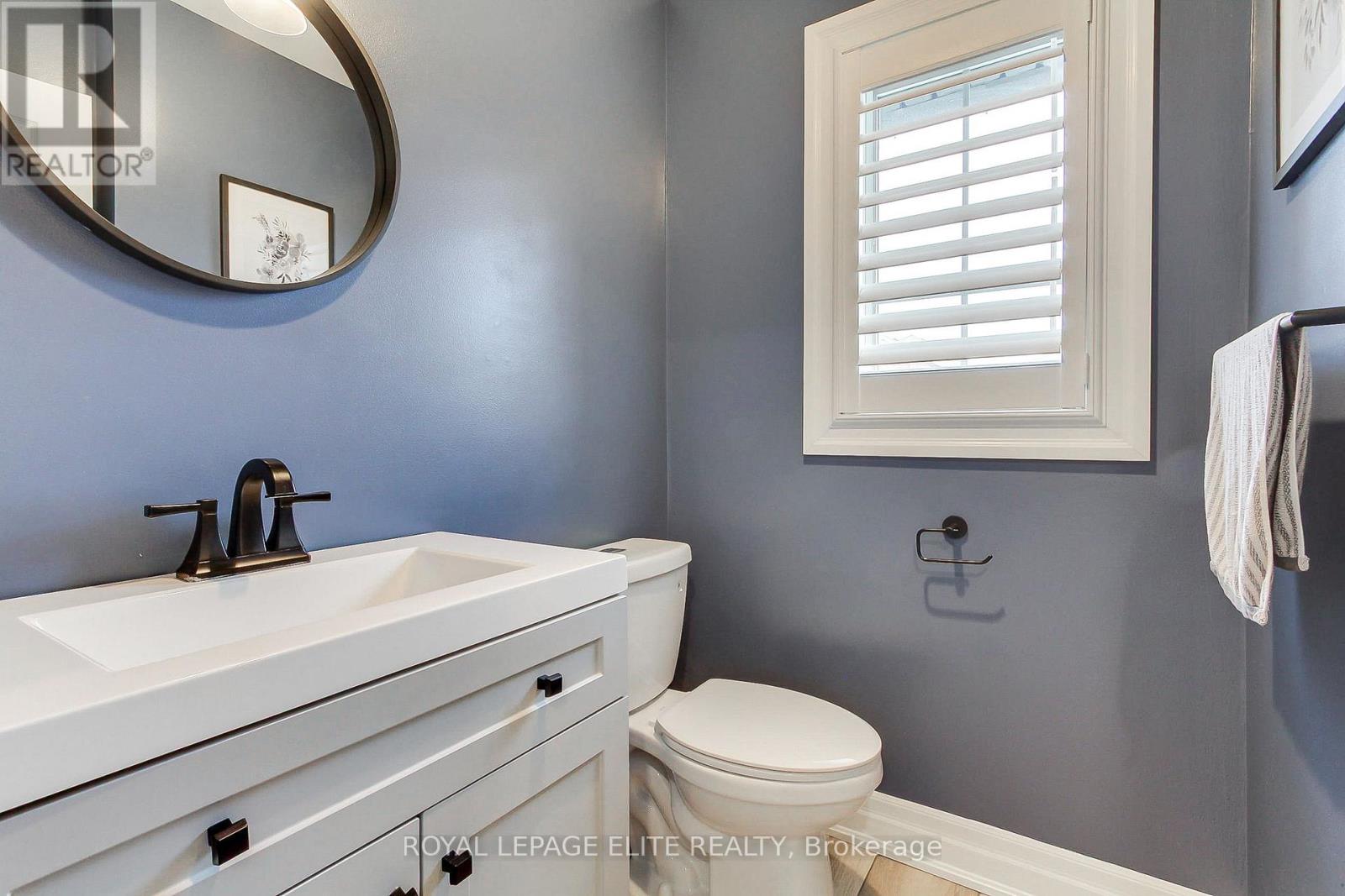 10 Stella Crescent, Caledon, Ontario  L7E 2C3 - Photo 8 - W13135990