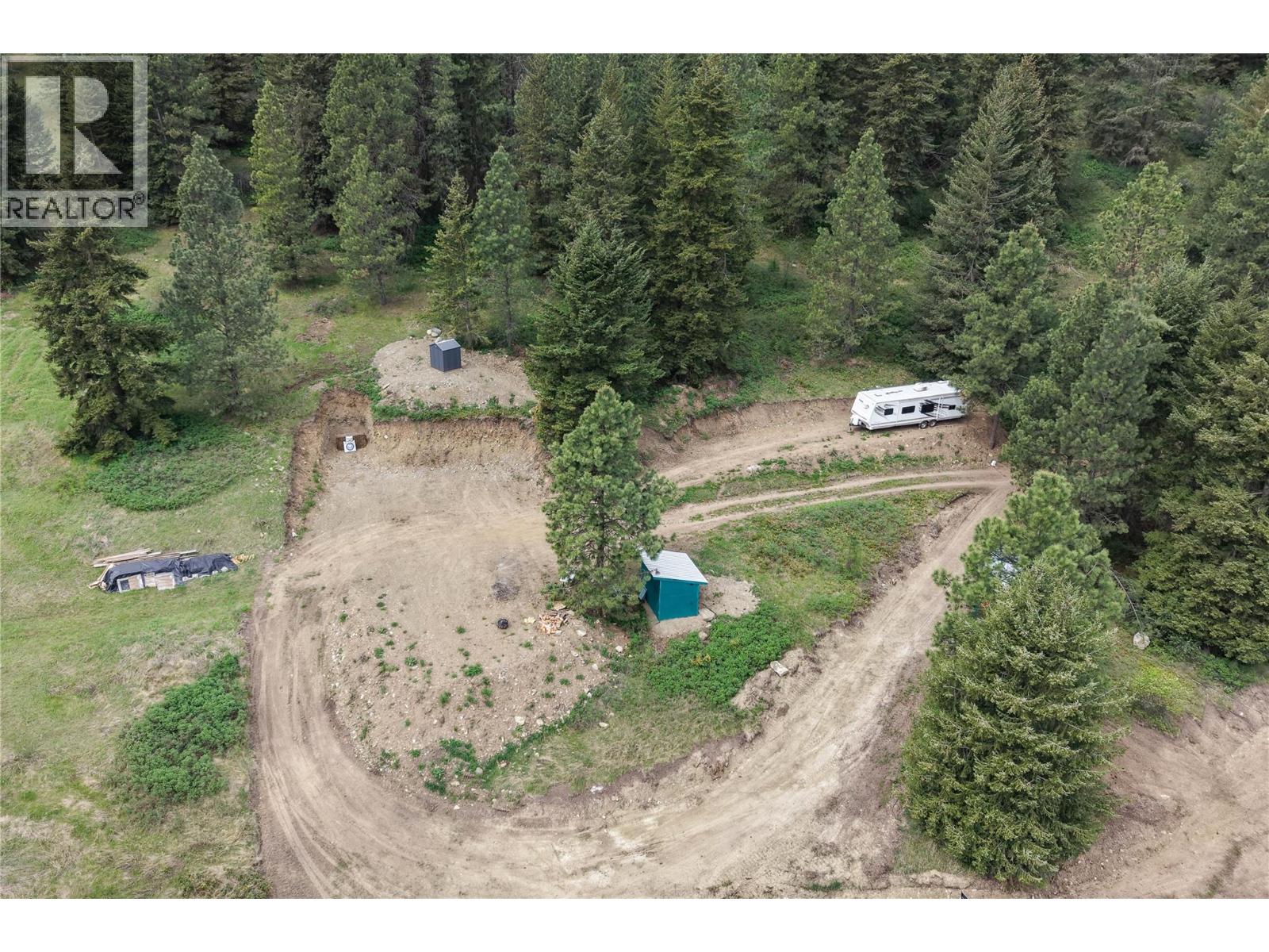 1600 Mountain View Avenue, Lumby, British Columbia  V0E 2G0 - Photo 18 - 10387649