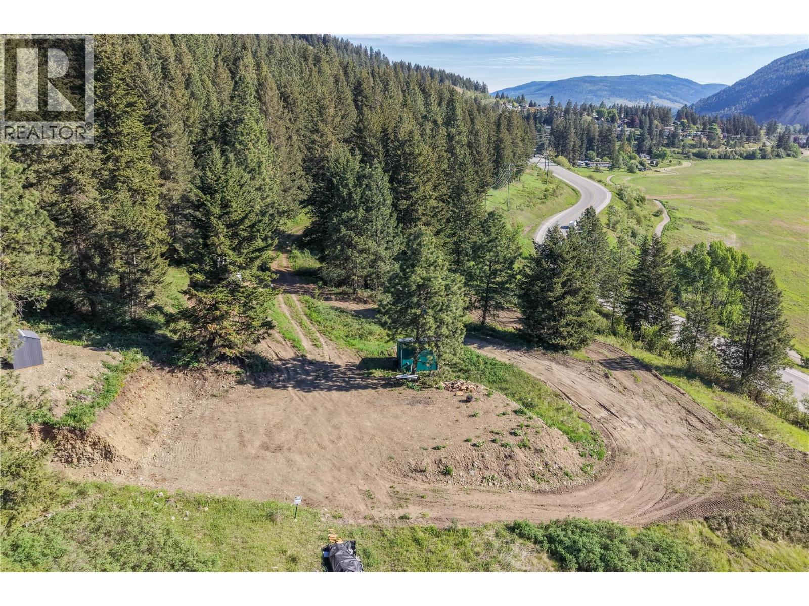 1600 Mountain View Avenue, Lumby, British Columbia  V0E 2G0 - Photo 25 - 10387649