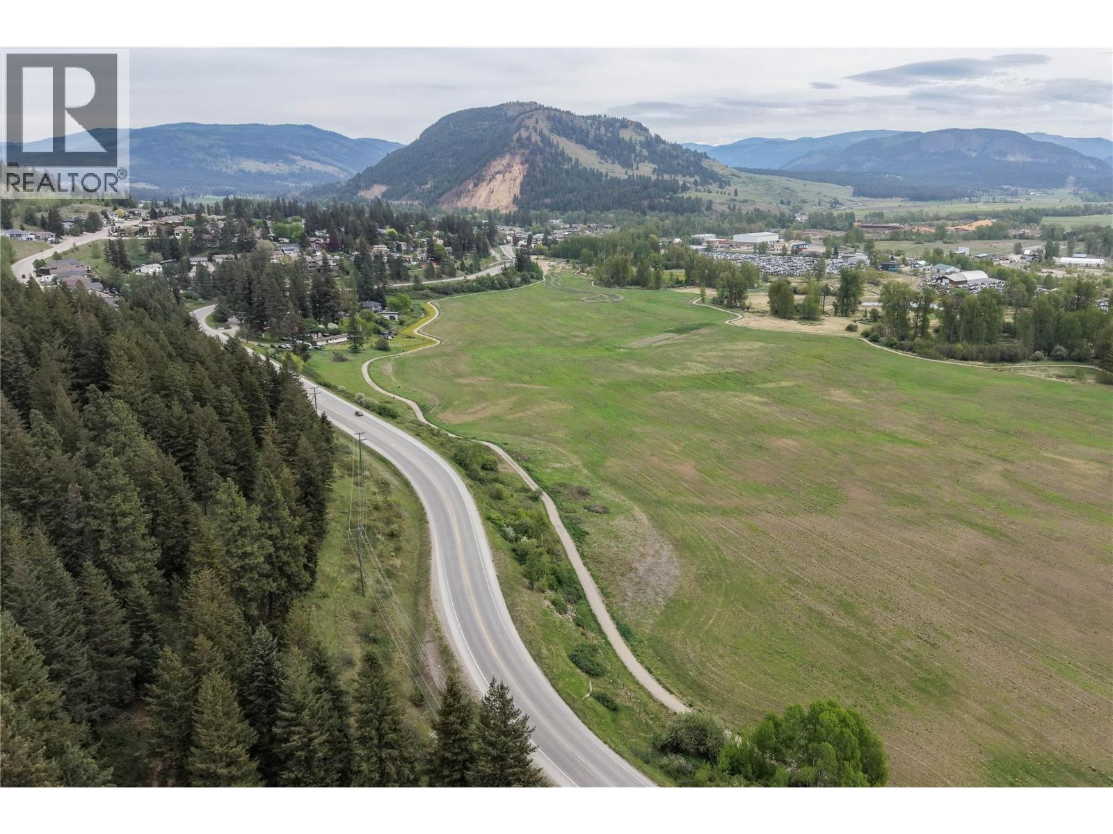 1600 Mountain View Avenue, Lumby, British Columbia  V0E 2G0 - Photo 33 - 10387649