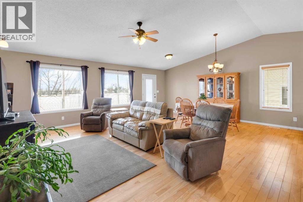 924 Heritage Estates Drive, Acme, Alberta  T0M 0A0 - Photo 7 - A2289795