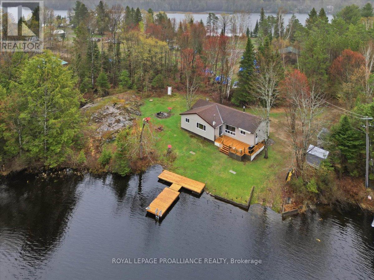 159a Granny's Lane, Addington Highlands (Addington Highlands), Ontario  K0L 1W0 - Photo 1 - X13136060