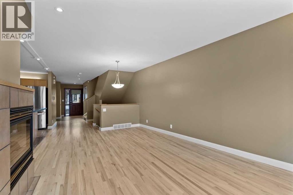 415 28 Avenue NW, Calgary, Alberta  T2M 2K7 - Photo 10 - A2301789