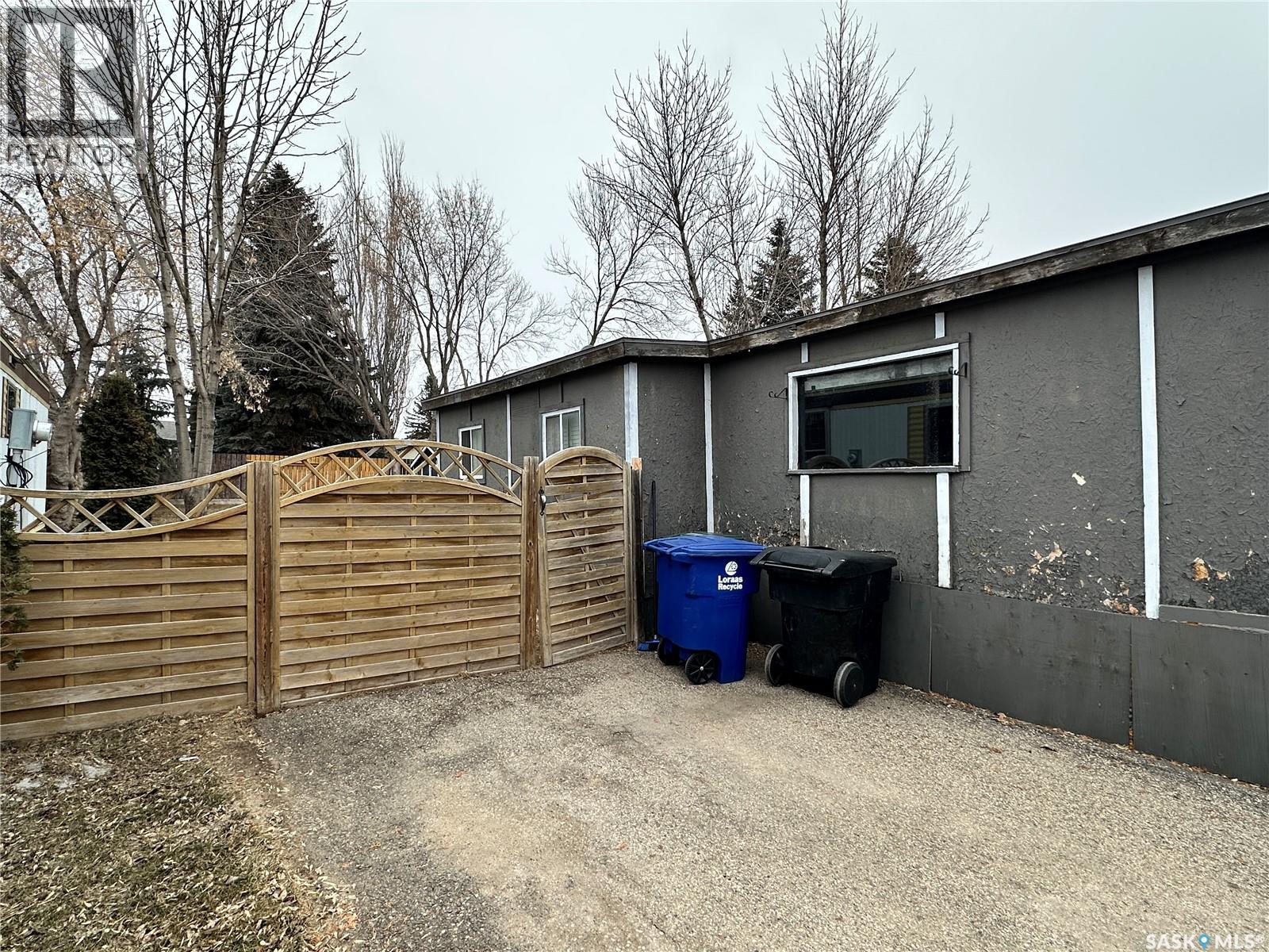 30 1035 Boychuk Drive, Saskatoon, Saskatchewan  S7H 5B2 - Photo 23 - SK036162