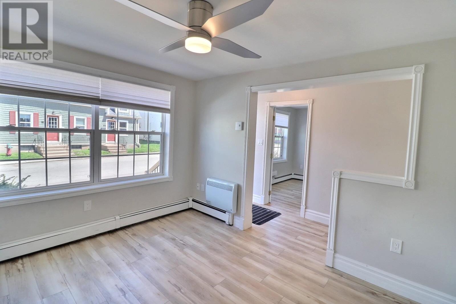 59-61 Spring Park Road, Charlottetown, Prince Edward Island  C1A 3X9 - Photo 2 - 202611108