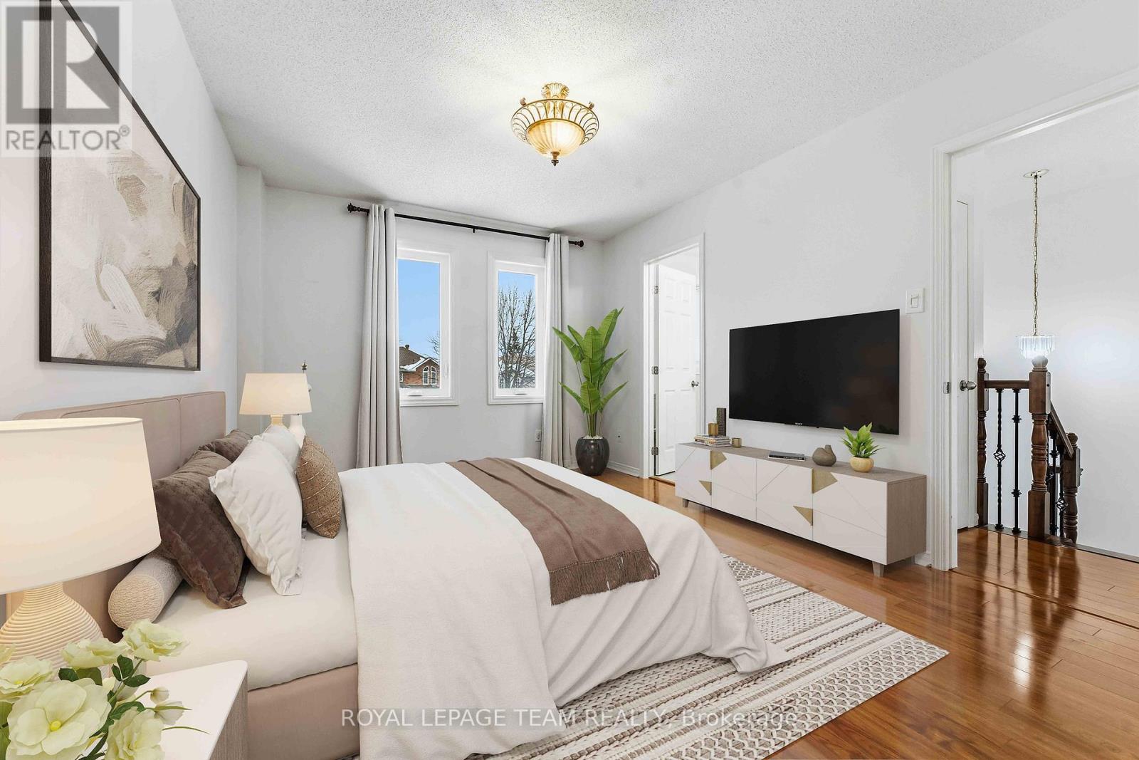 27 Highmont Court, Ottawa, Ontario  K2T 1B3 - Photo 14 - X12925906