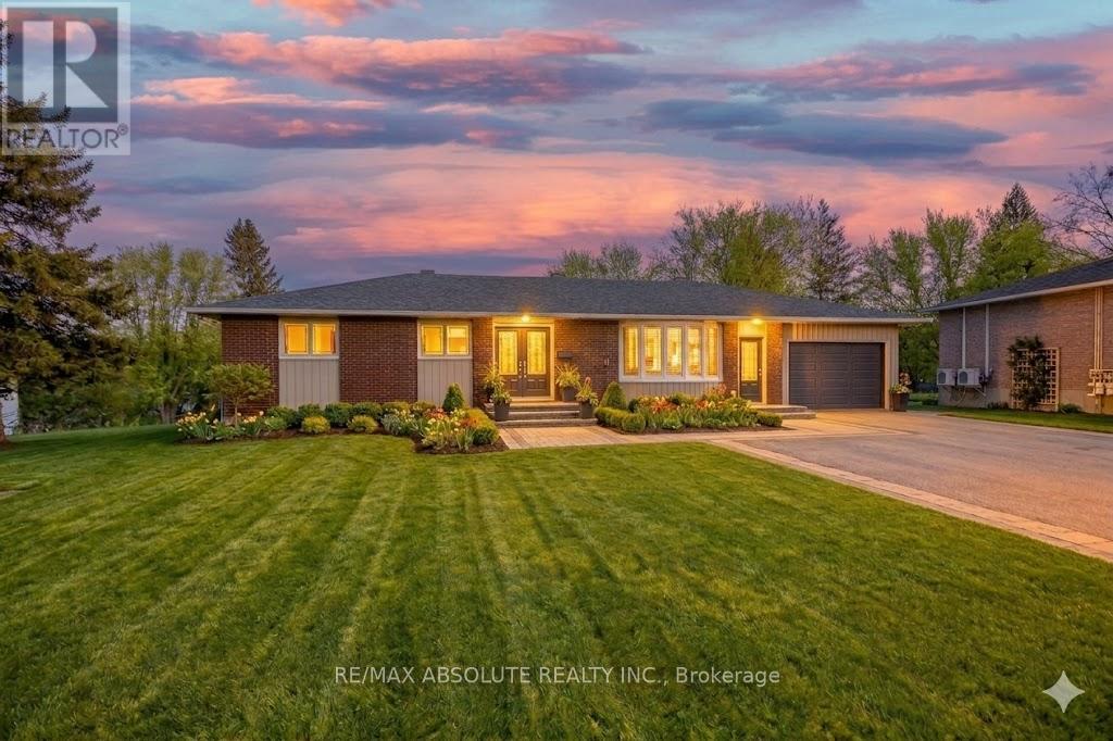 782 NOTRE DAME STREET, Russell, Ontario