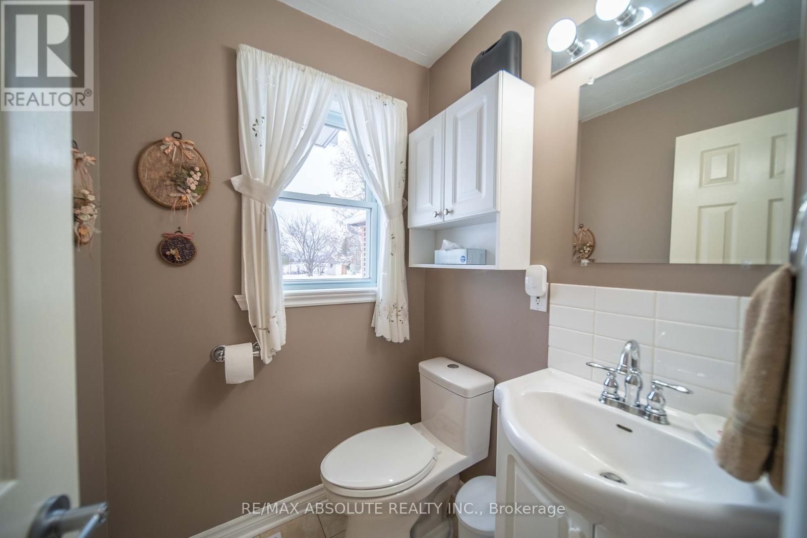 2020 Concession Rd 7 Road, The Nation, Ontario  K0B 1N0 - Photo 18 - X12970162