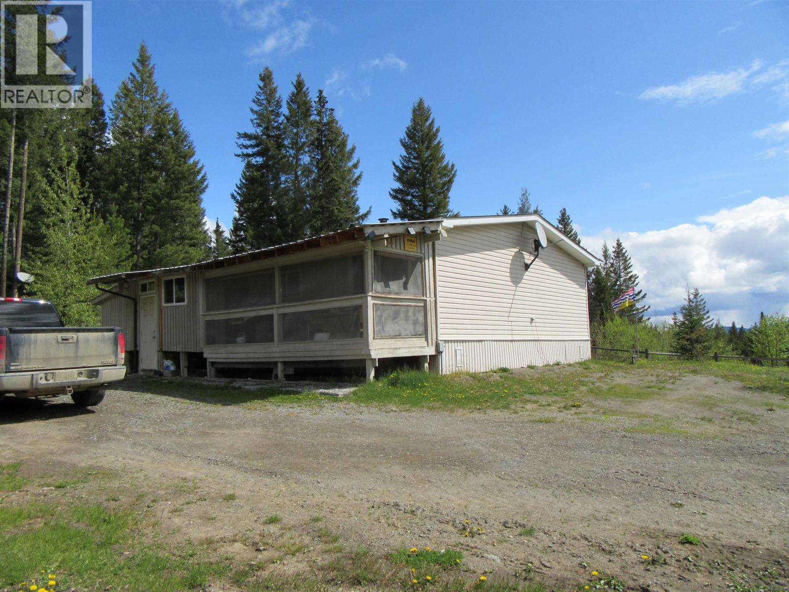 7384 Johnstone Road, Bridge Lake, British Columbia  V0K 1X2 - Photo 3 - R3124292