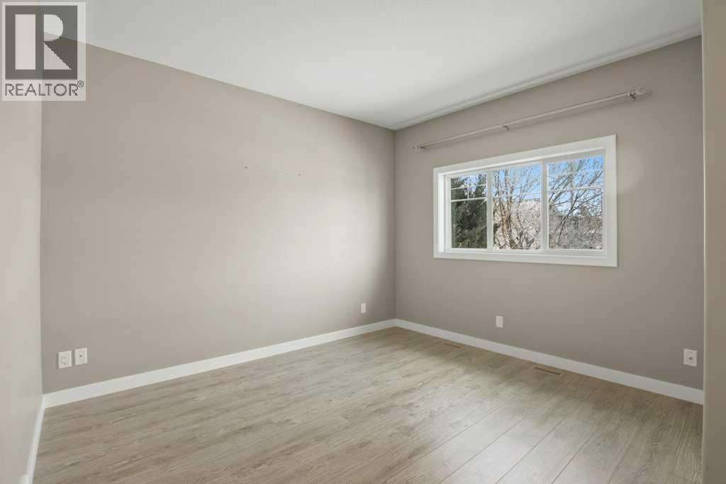 143 Vanier Drive, Red Deer, Alberta  T4R 0H6 - Photo 6 - A2291174