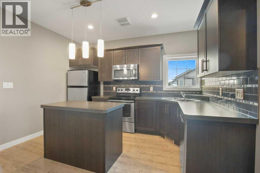 143 Vanier Drive, Red Deer, Alberta  T4R 0H6 - Photo 9 - A2291174