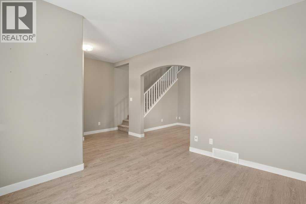 143 Vanier Drive, Red Deer, Alberta  T4R 0H6 - Photo 7 - A2291174
