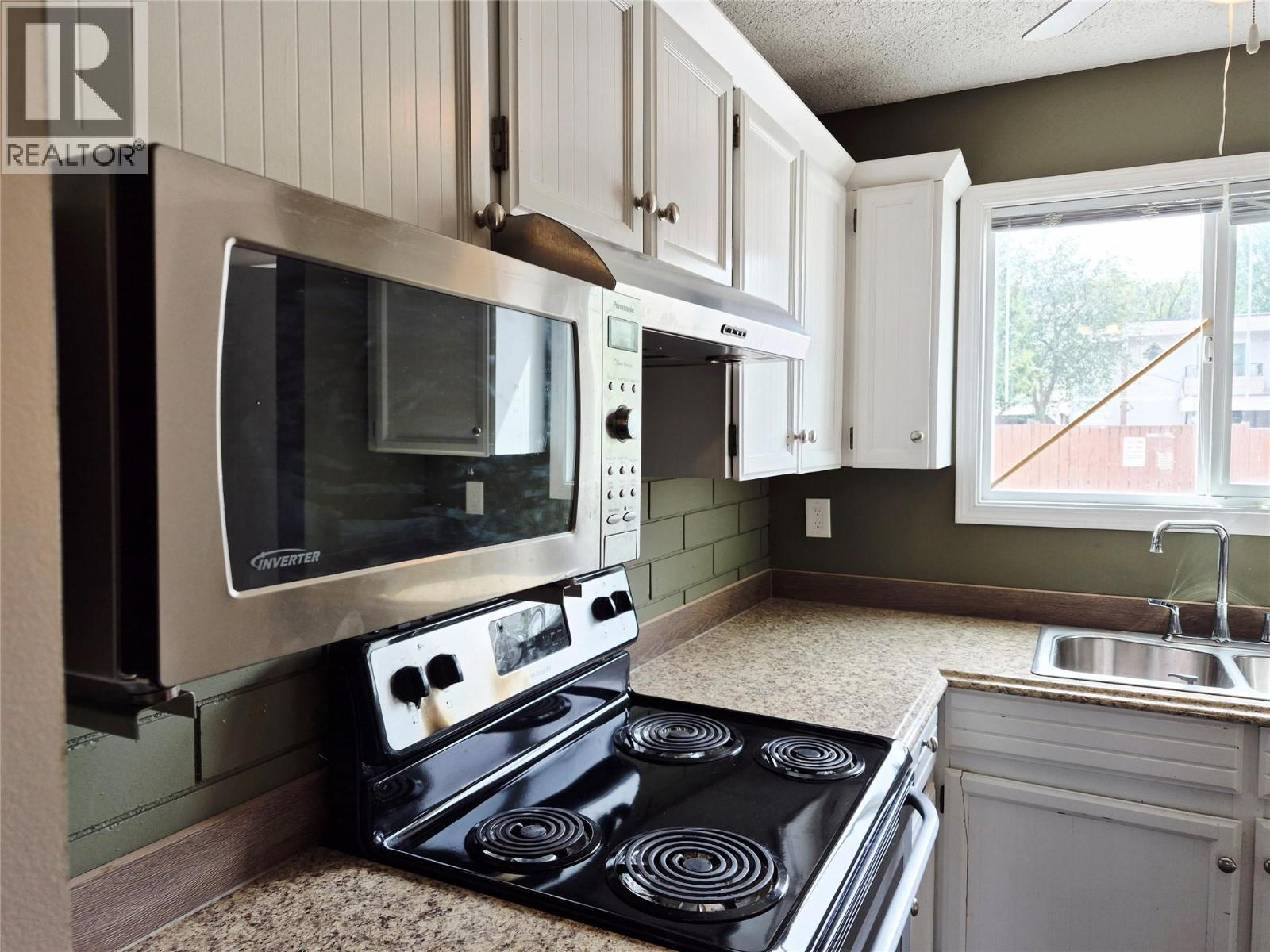 4102 24 Avenue Unit# 2, Vernon, British Columbia  V1T 1M2 - Photo 8 - 10386606