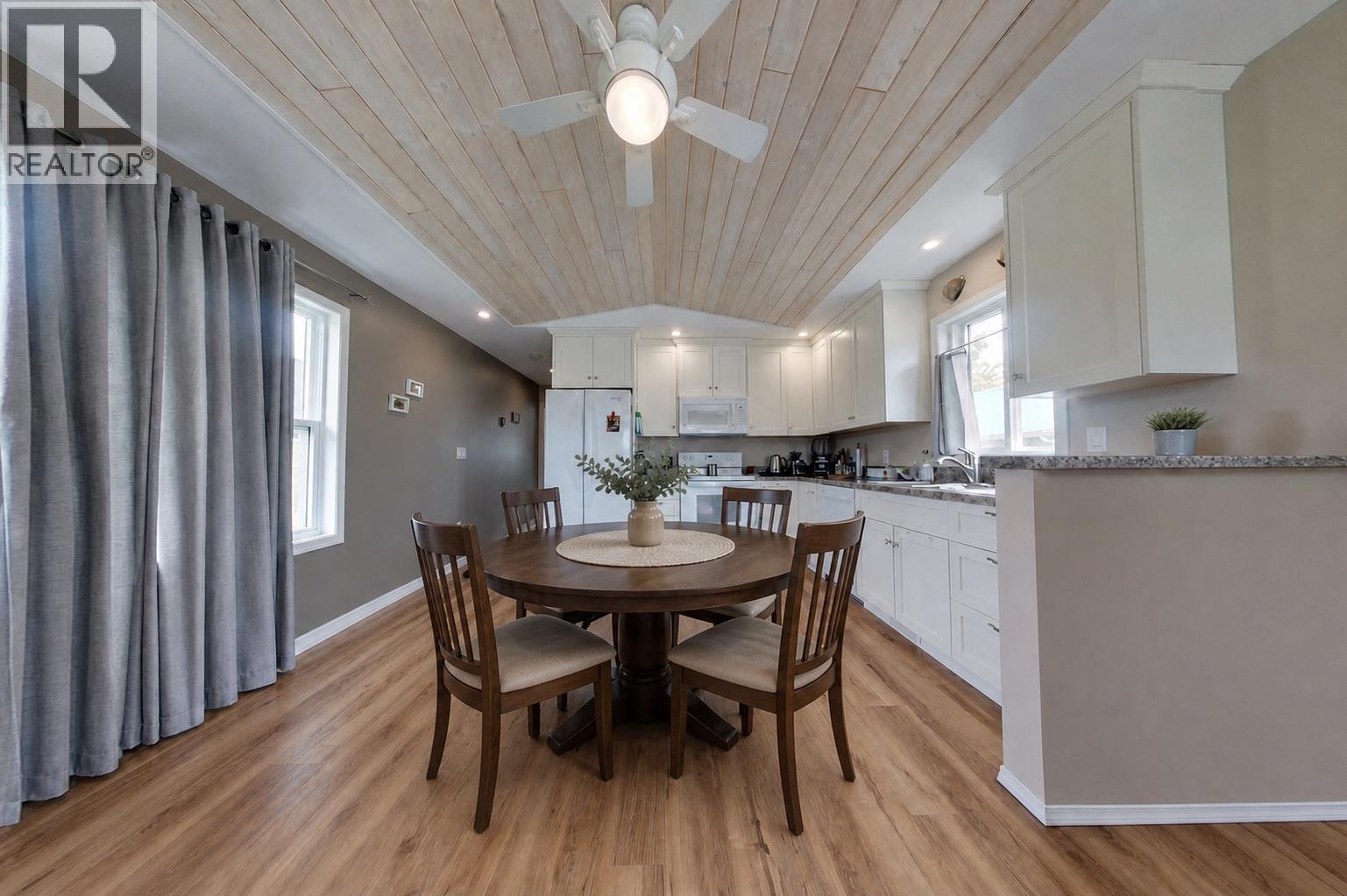 318 8th Avenue, Creston, British Columbia  V0B 1G3 - Photo 16 - 10386839