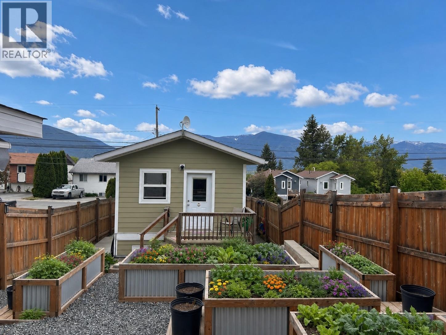318 8th Avenue, Creston, British Columbia  V0B 1G3 - Photo 14 - 10386839