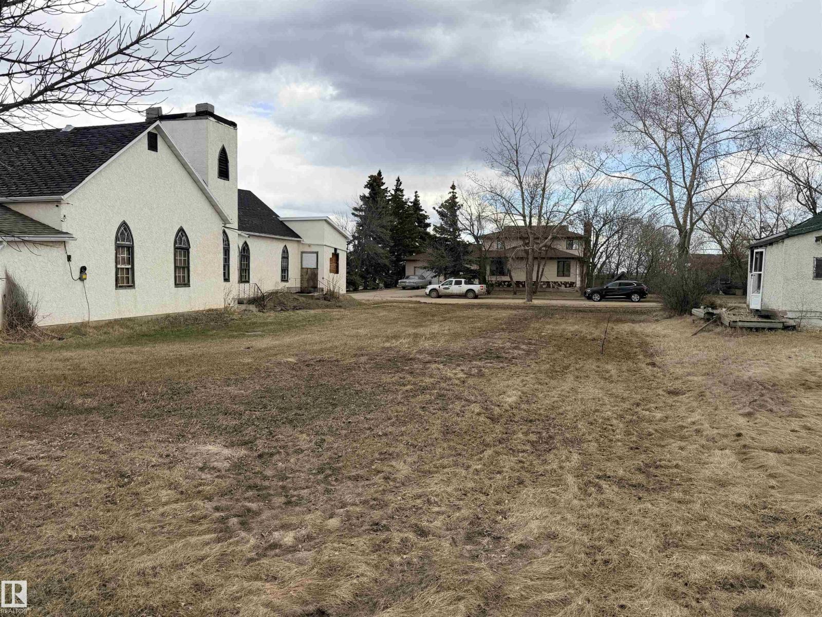 5036 49 St, Clyde, Alberta  T0G 0P0 - Photo 2 - E4488104