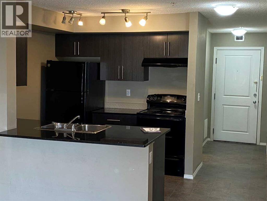 8104, 403 Mackenzie Way Sw, Airdrie, Alberta  T4B 3V7 - Photo 8 - A2309384