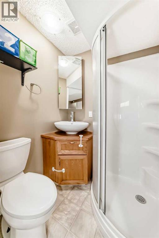 92 Covehaven Road NE, Calgary, Alberta  T3K 5W6 - Photo 32 - A2310318