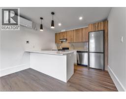 28 MAIN Street Unit# 9, Cambridge, Ontario