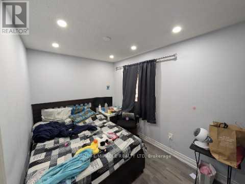 1326 Weir Chase, Mississauga, Ontario  L5V 2X1 - Photo 12 - W13105398