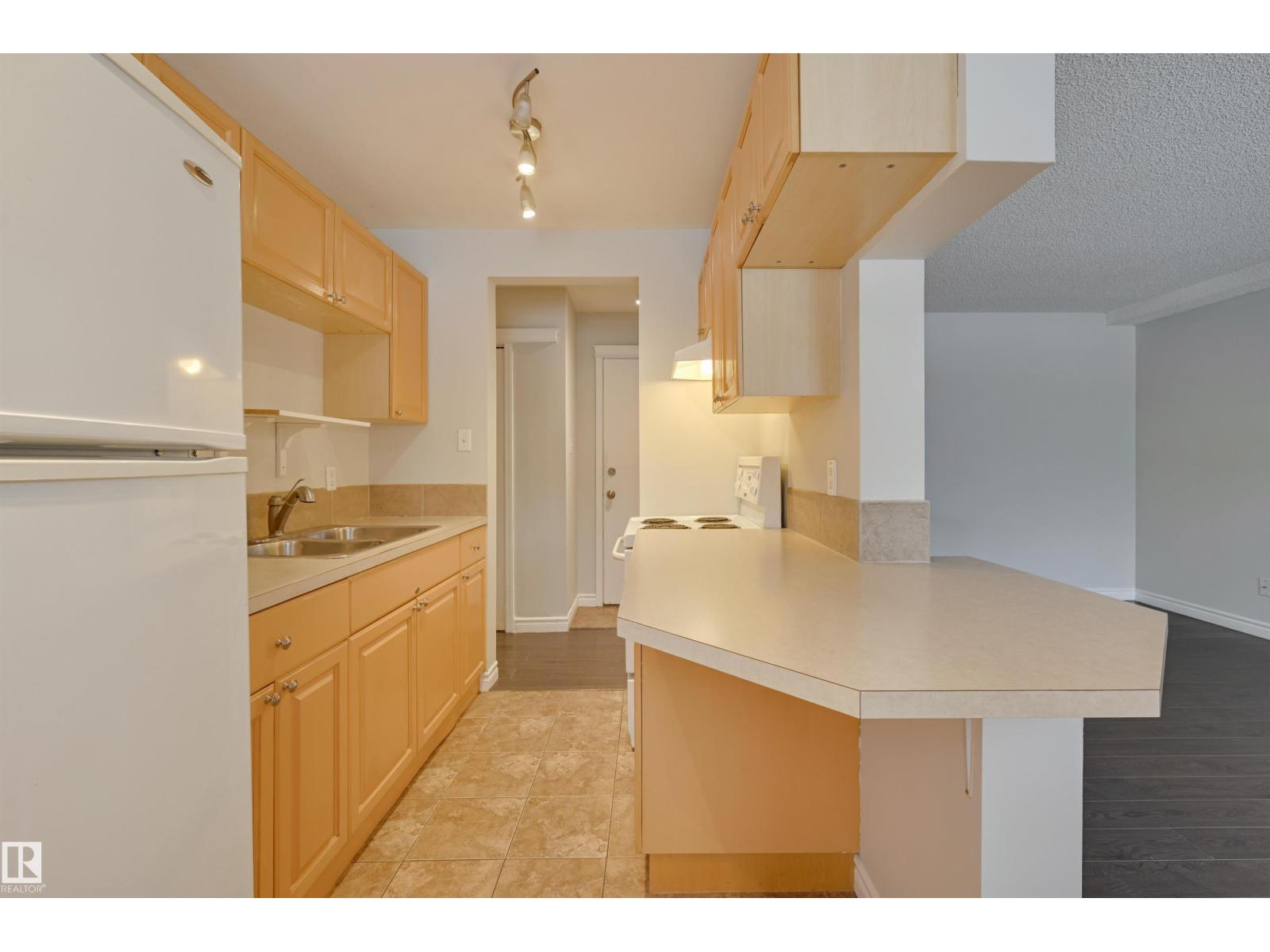 #105 10621 79 Av NW, Edmonton, Alberta  T6E 1S2 - Photo 8 - E4475435