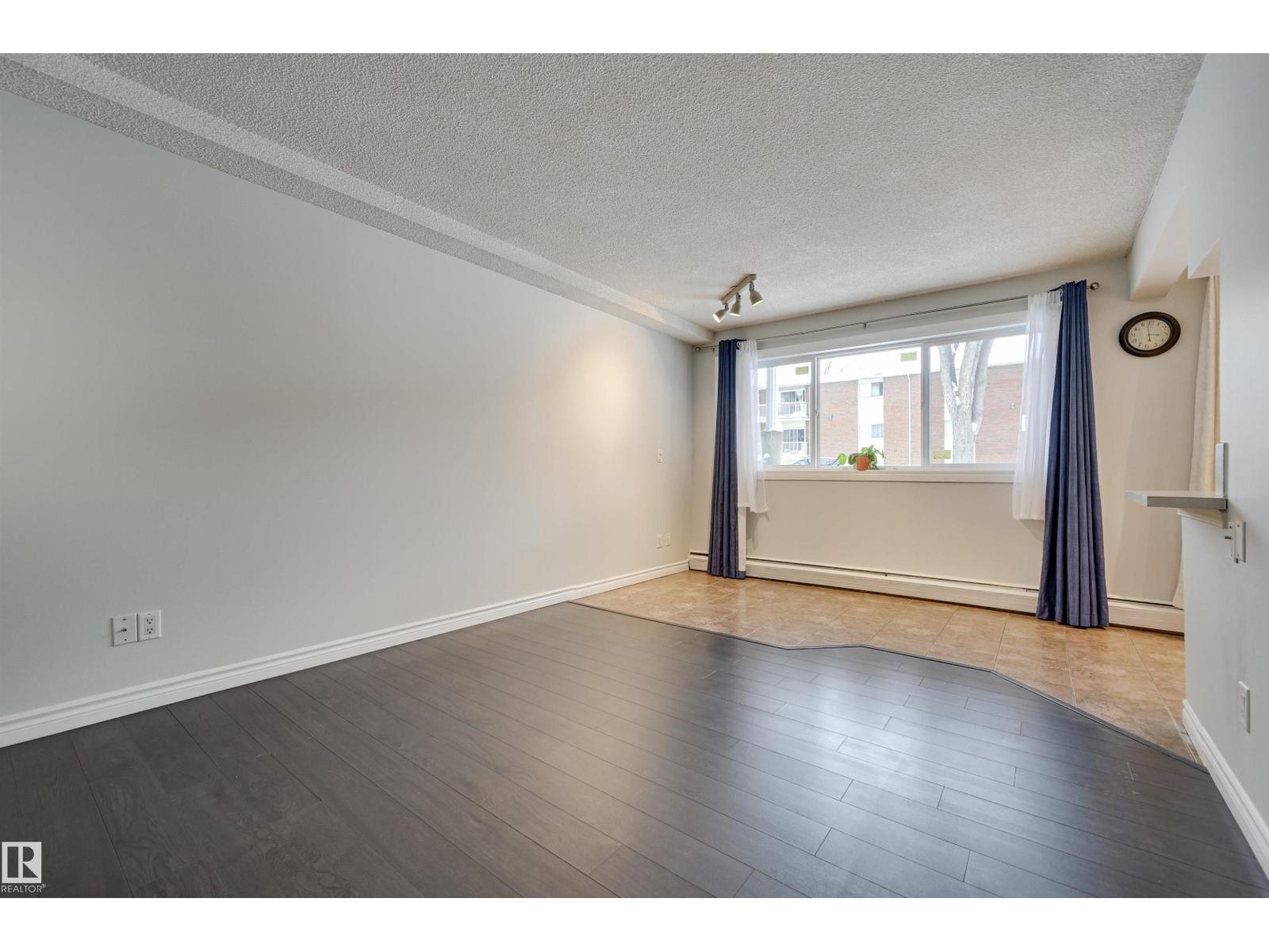#105 10621 79 Av NW, Edmonton, Alberta  T6E 1S2 - Photo 2 - E4475435