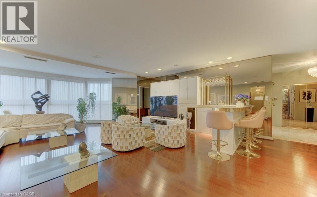265 Westcourt Place Unit# Ph9, Waterloo, Ontario  N2L 6E4 - Photo 10 - 40830832