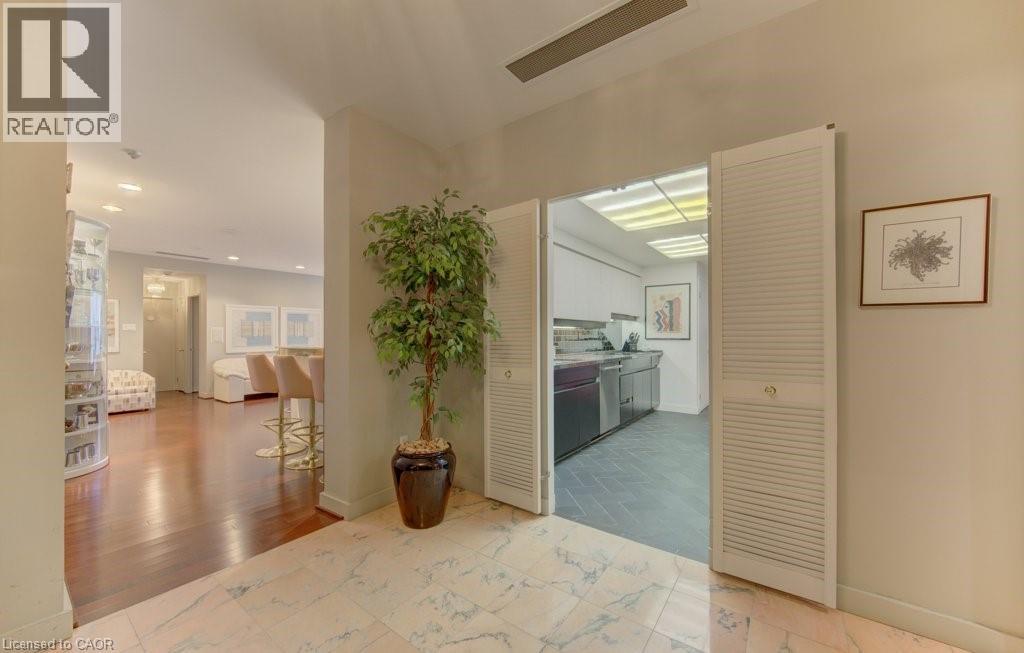 265 Westcourt Place Unit# Ph9, Waterloo, Ontario  N2L 6E4 - Photo 7 - 40830832
