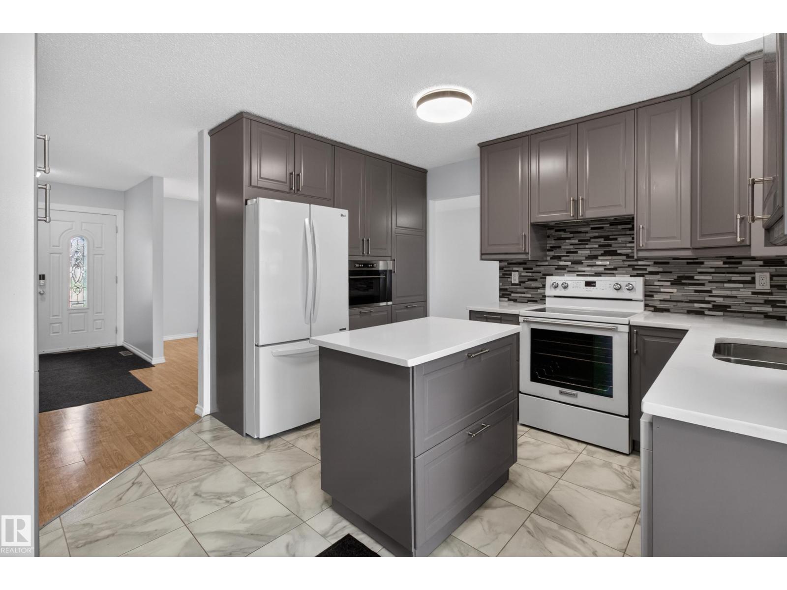 2622 131 Av Nw, Edmonton, Alberta  T5A 3Z1 - Photo 13 - E4488109