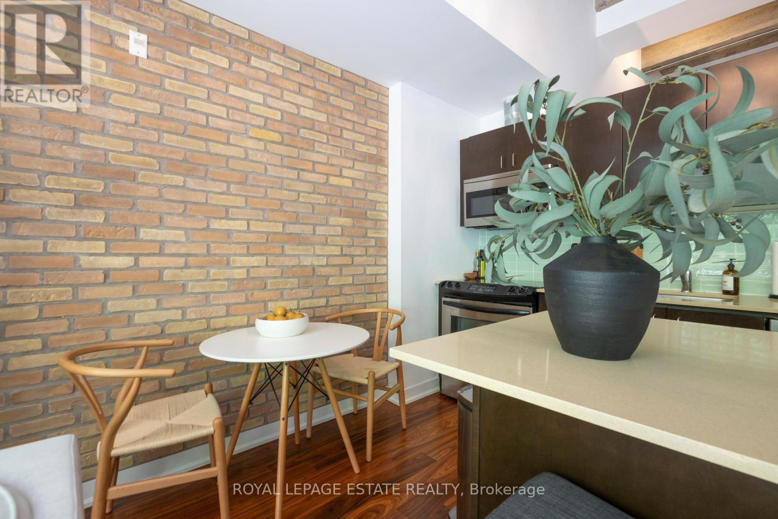 142 - 201 Carlaw Avenue, Toronto, Ontario  M4M 2S3 - Photo 9 - E13136076