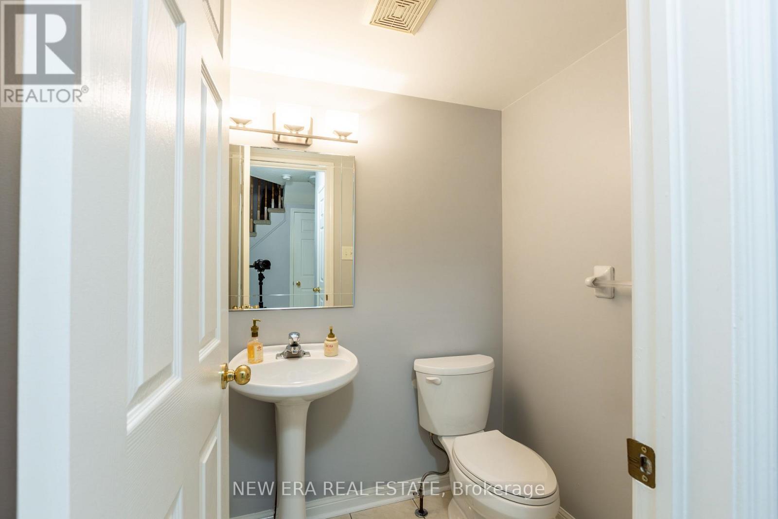7 Catkins Crescent, Whitby, Ontario  L1R 3A2 - Photo 26 - E13136160