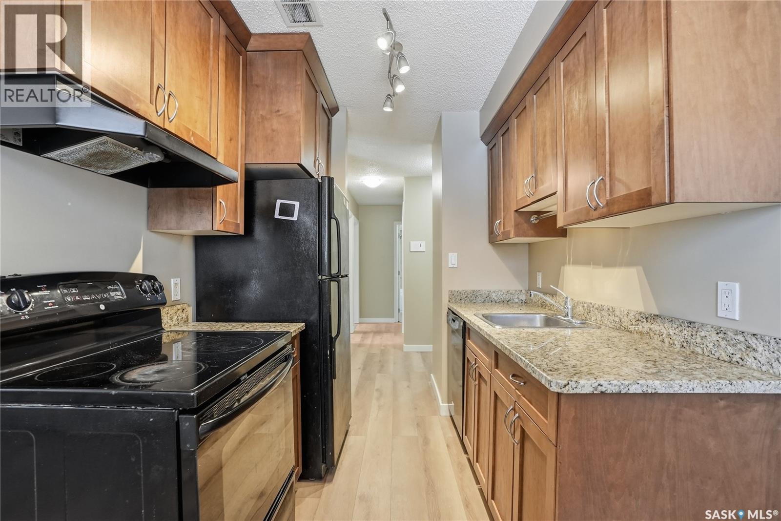 106 254 Pinehouse Place, Saskatoon, Saskatchewan  S7K 4X1 - Photo 4 - SK036158