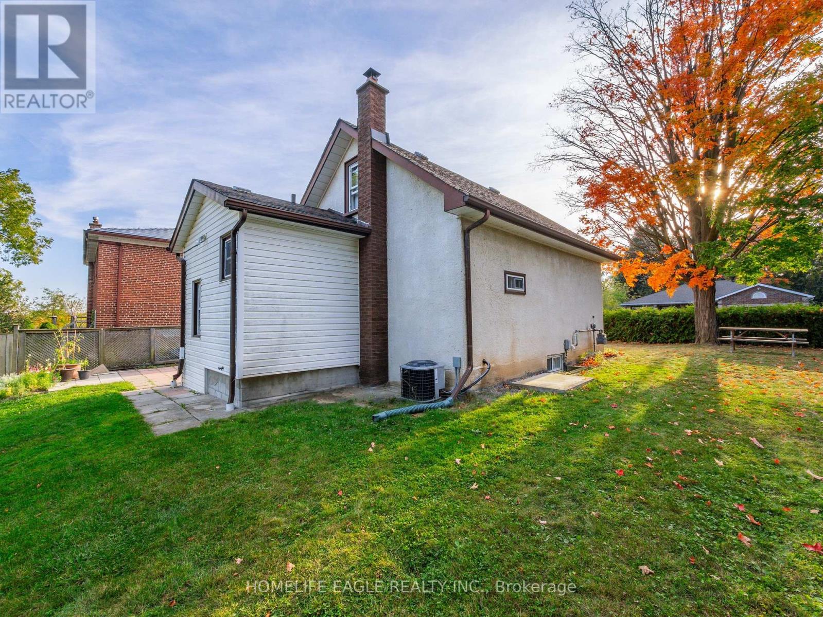 75 Denne Boulevard, Newmarket, Ontario  L3Y 4H5 - Photo 40 - N13136030