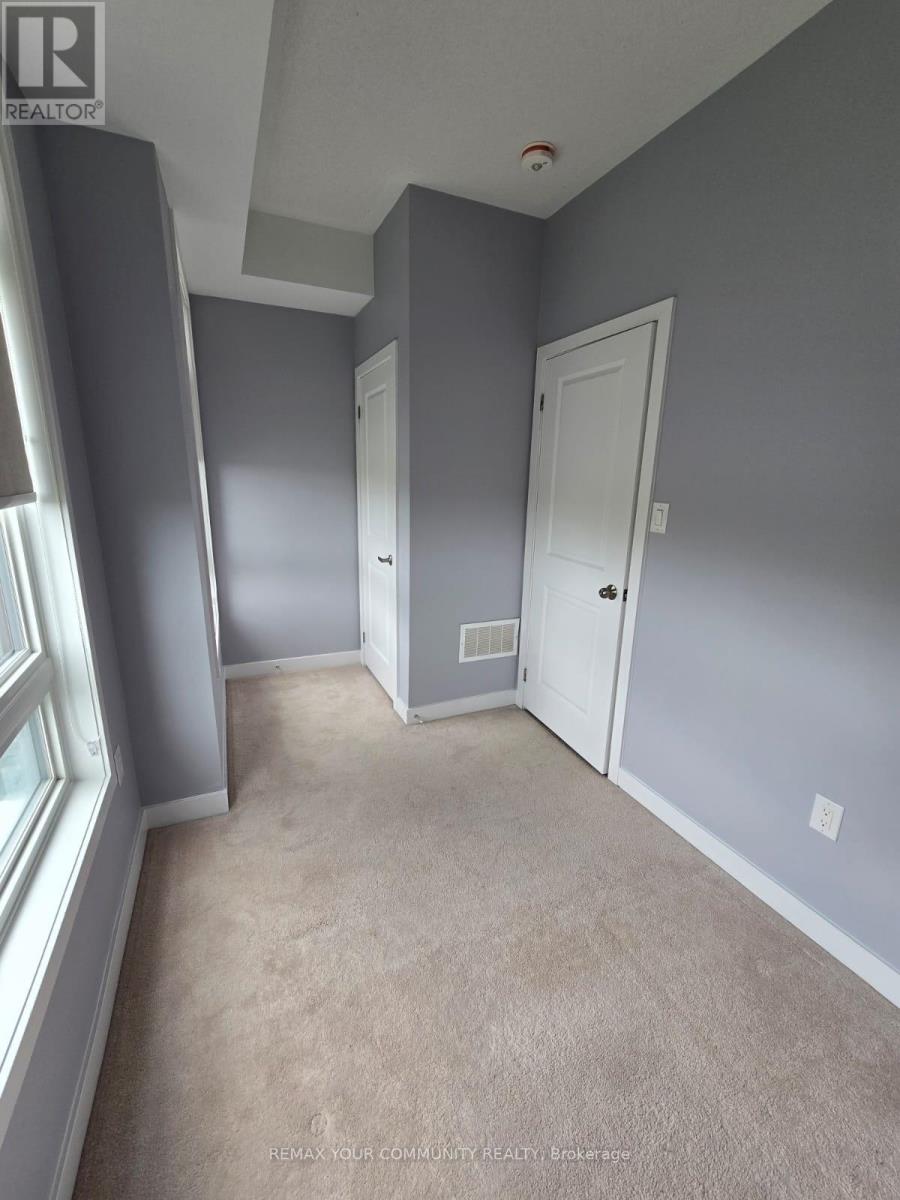 126 Dalhousie Street, Vaughan, Ontario  L4L 0L7 - Photo 2 - N13136096