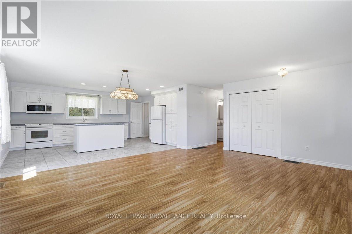 111 Moneymore Road, Tyendinaga, Ontario  K0K 2Y0 - Photo 9 - X13136264