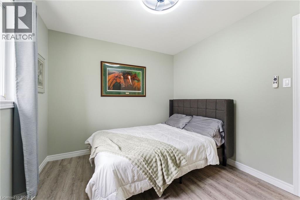 33 Margaret Drive, St. George, Ontario  N0E 1N0 - Photo 13 - 40825642