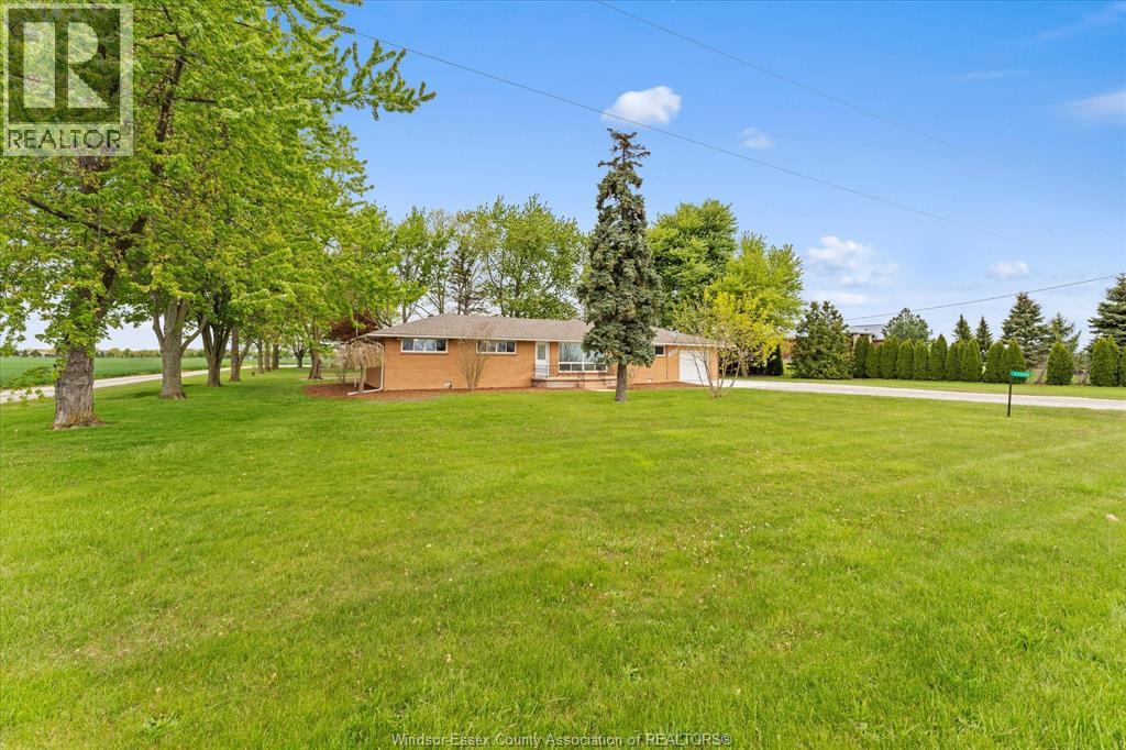11030 Walker Side Road, Mcgregor, Ontario  N8M 2X6 - Photo 2 - 26011283