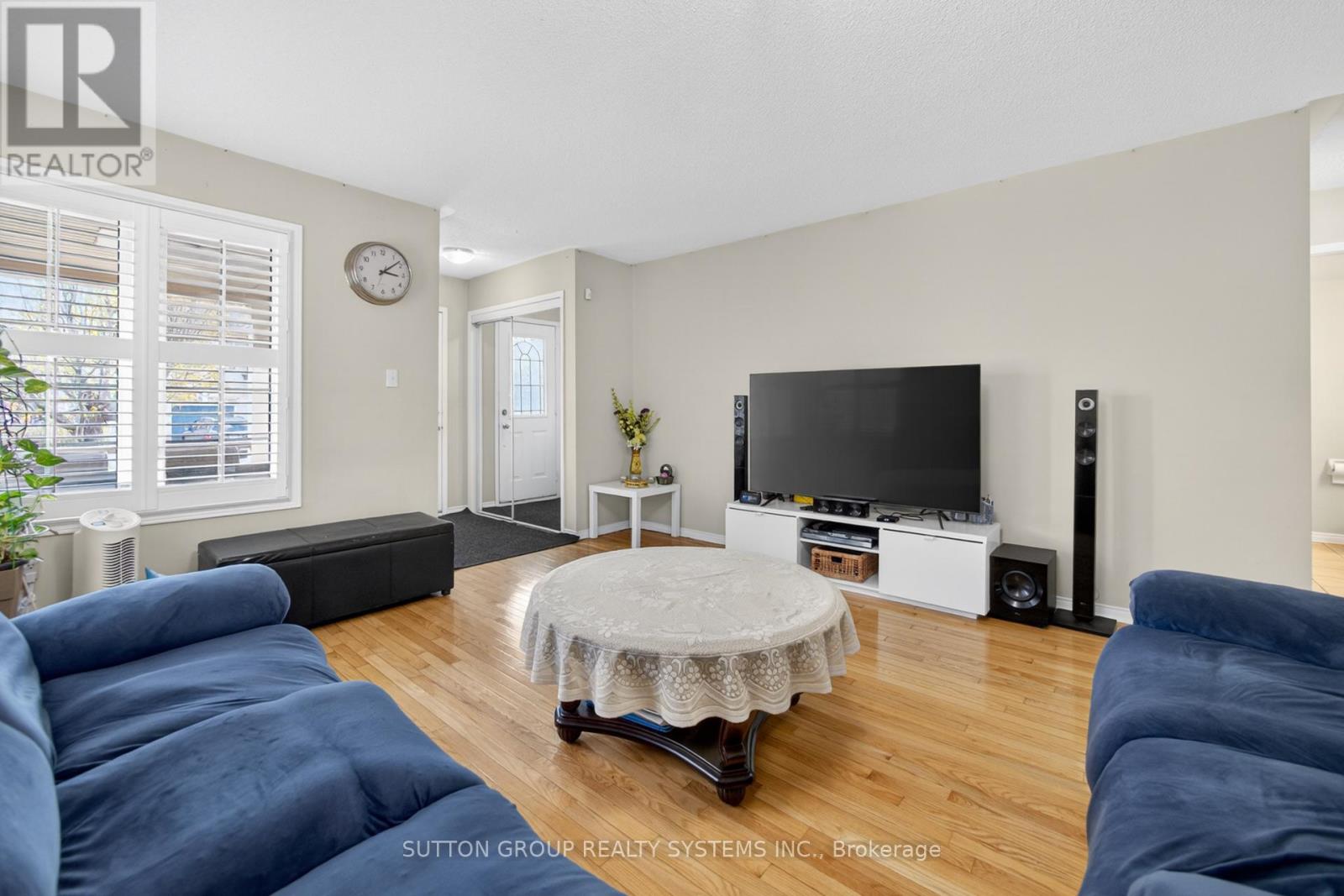 5705 Jenvic Grove E, Mississauga, Ontario  L5M 7B4 - Photo 11 - W13136036