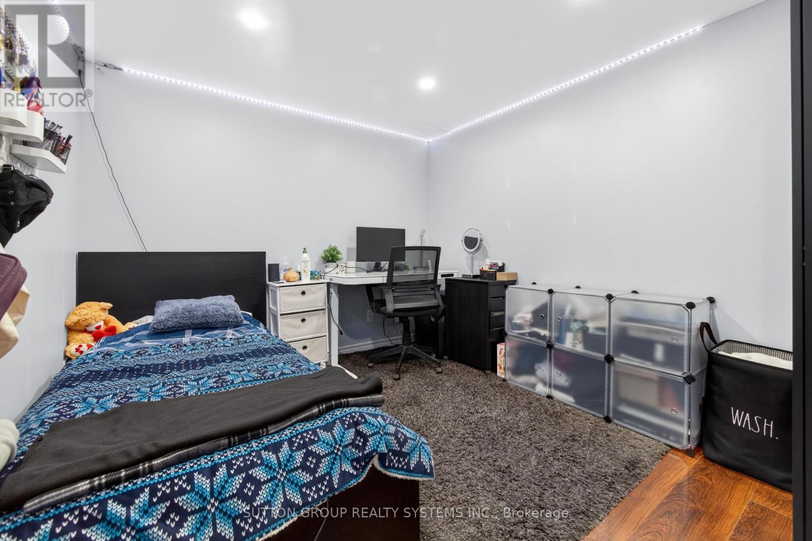 5705 Jenvic Grove E, Mississauga, Ontario  L5M 7B4 - Photo 43 - W13136036