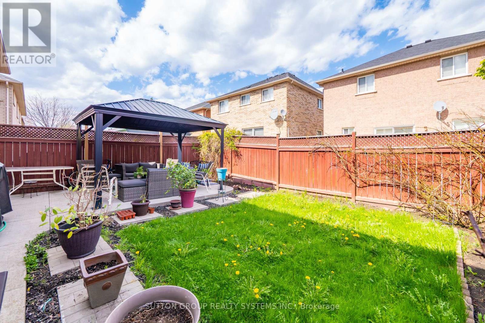 5705 Jenvic Grove E, Mississauga, Ontario  L5M 7B4 - Photo 49 - W13136036