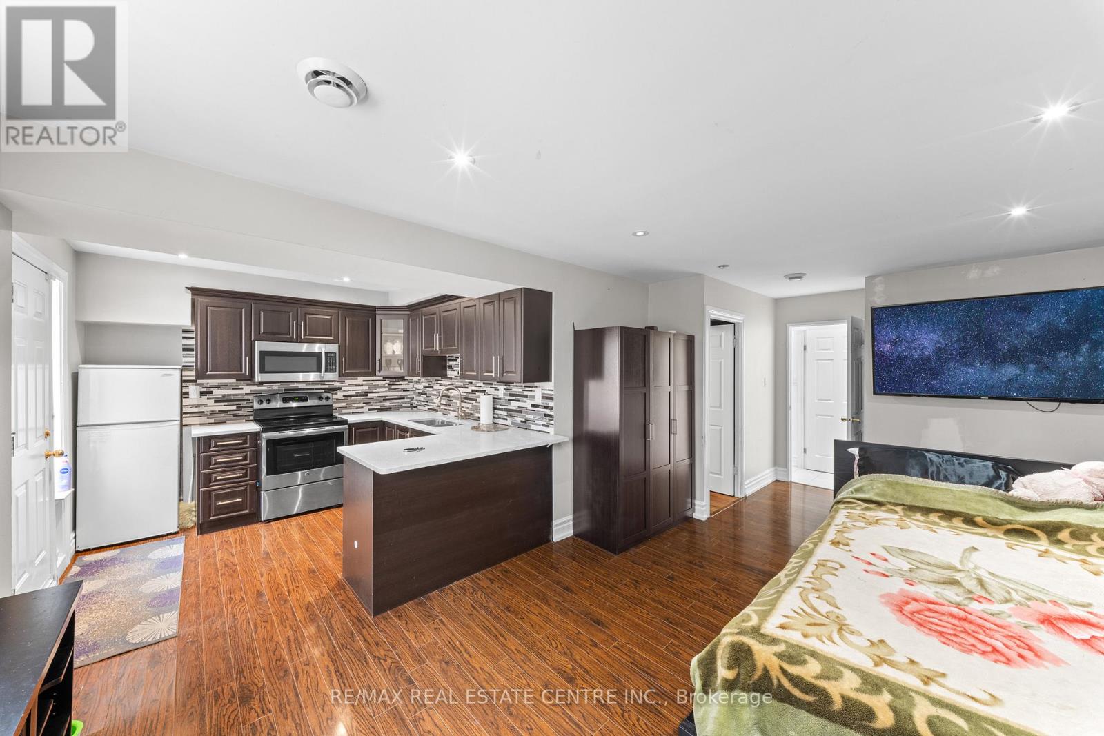22 Glen Echo Court, Brampton, Ontario  L6S 5T9 - Photo 34 - W13136050