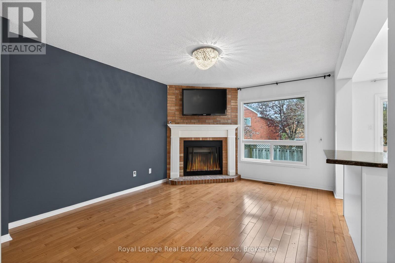 5623 Haddon Hall Road, Mississauga, Ontario  L5M 5G4 - Photo 15 - W13136122