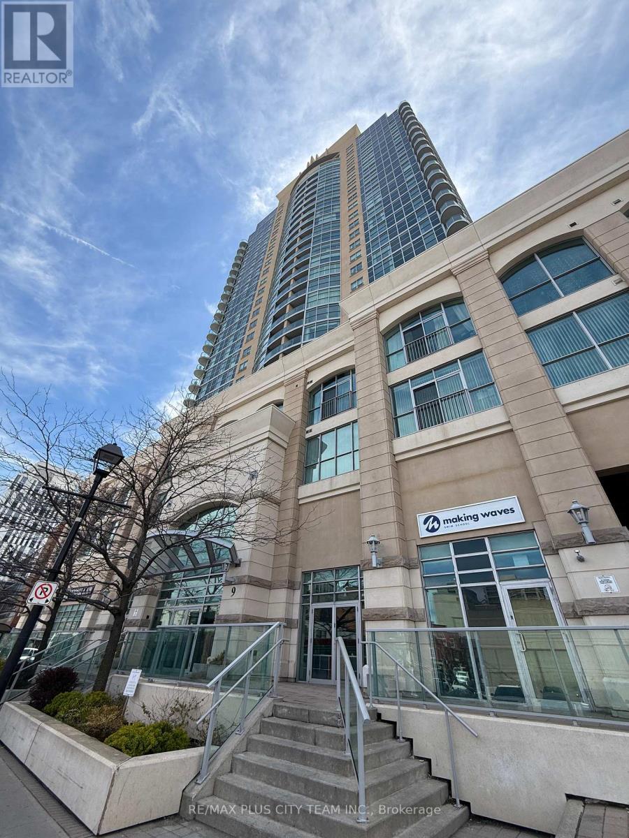 2114 - 9 George Street N, Brampton, Ontario  L6X 0T6 - Photo 1 - W13136140