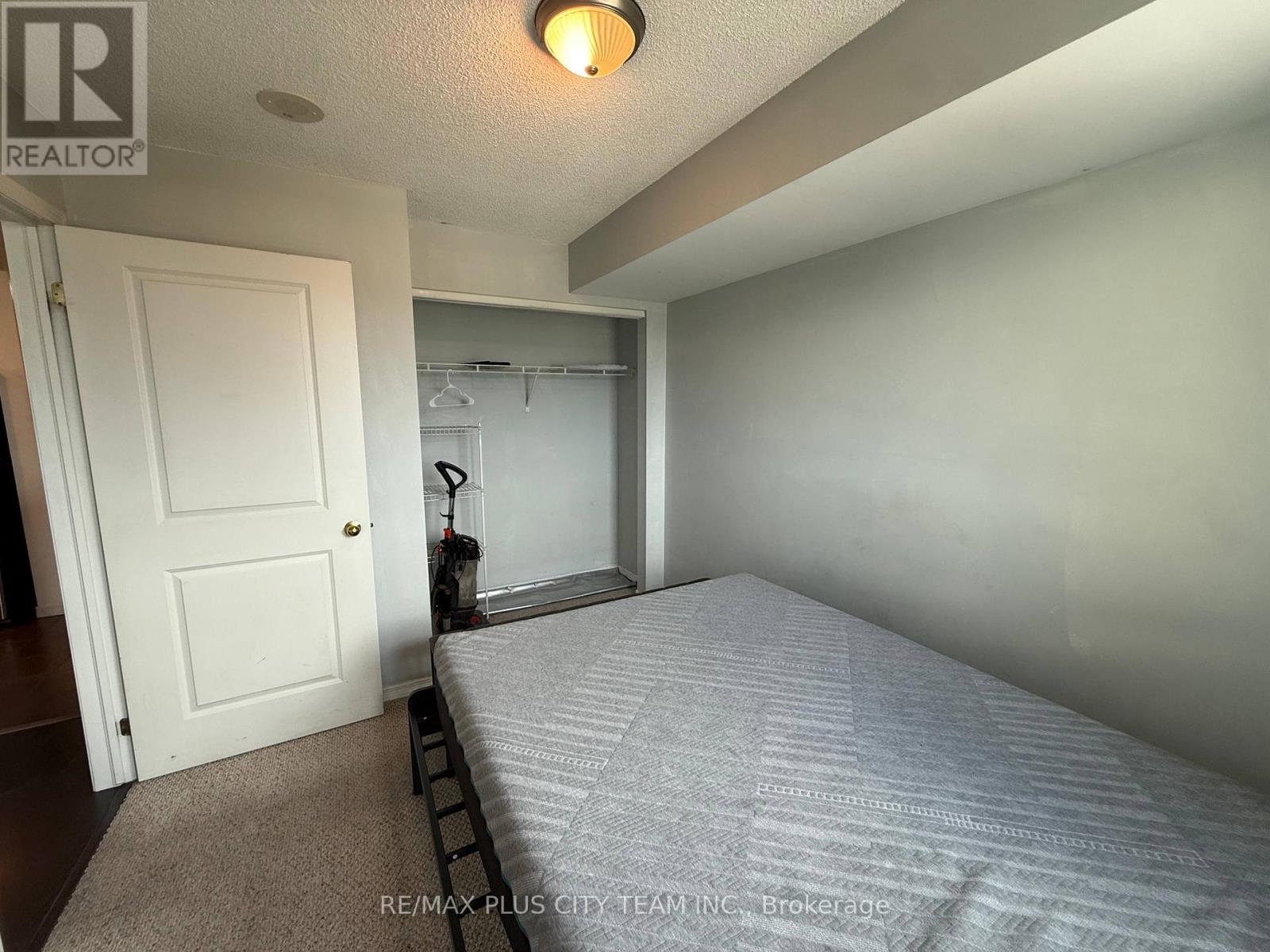 2114 - 9 George Street N, Brampton, Ontario  L6X 0T6 - Photo 10 - W13136140