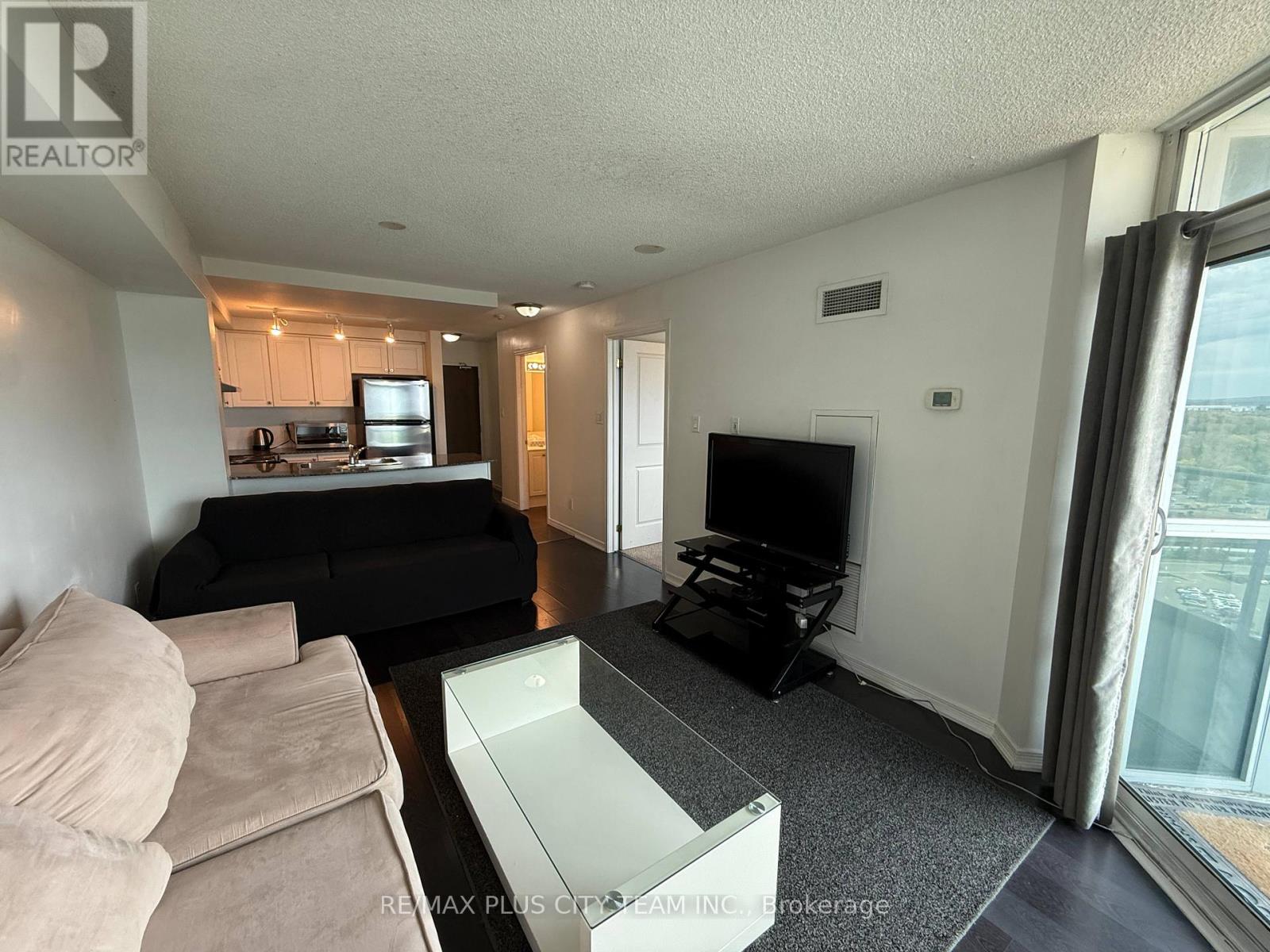 2114 - 9 George Street N, Brampton, Ontario  L6X 0T6 - Photo 5 - W13136140