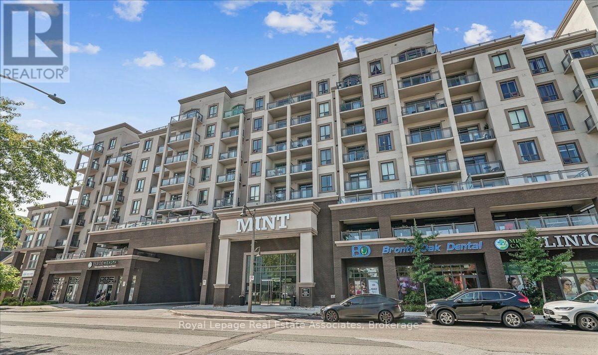 519 - 2486 Old Bronte Road, Oakville, Ontario  L6M 0Y4 - Photo 1 - W13136166